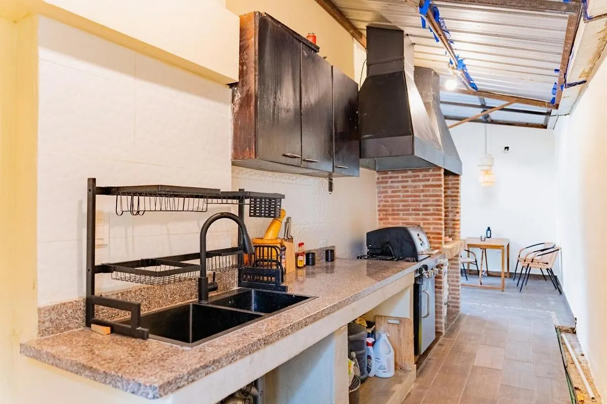 Holiday home Casa Con Piscina Climatizada Y Bbq Villa Los Alcarrizos